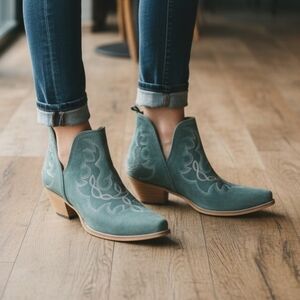 Myra- Ankle Booties in Sky Blue